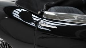 Image 14/15 de Jaguar Type E 4.2 (1966)