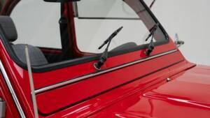 Image 14/15 of Citroën 2 CV 6 Club (1989)