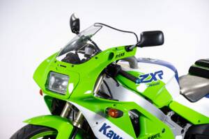 Image 40/50 of Kawasaki ZX-R 400 (1990)