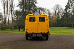 Image 22/50 of Morris Minor Van (1971)