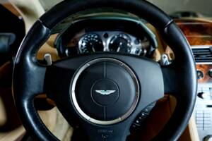 Bild 14/52 von Aston Martin DB 9 Volante (2006)