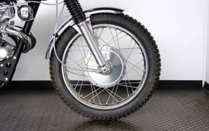 Bild 2/83 von Honda CL 450 K4 (1973)