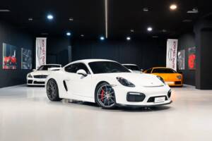 Afbeelding 1/36 van Porsche Cayman GT4 (2016)