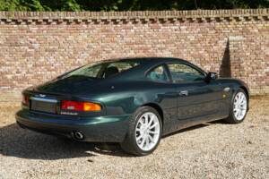 Bild 2/50 von Aston Martin DB 7 Vantage (2001)