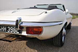 Image 34/37 de Jaguar Type E V12 (1972)