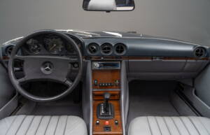 Bild 13/24 von Mercedes-Benz 500 SL (1983)