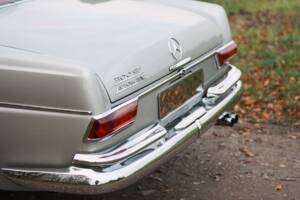 Bild 38/40 von Mercedes-Benz 300 SE (1965)