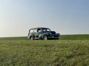 Image 3/8 of Morris Minor 1000 Traveller (1969)