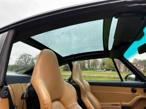 Bild 42/54 von Porsche 911 Targa (1997)