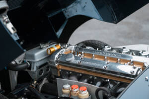 Image 18/21 of Jaguar E-Type 3.8 Flat Floor (1961)