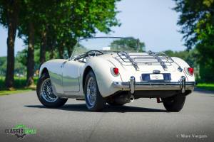 Bild 40/43 von MG MGA 1500 (1956)