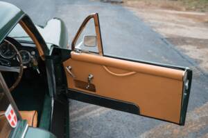 Image 16/31 of Aston Martin DB 2/4 Mk III (1958)