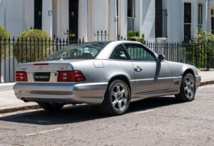 Image 3/33 of Mercedes-Benz SL 600 (2002)