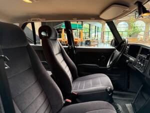 Image 33/42 of Saab 900 2.0i 16V (1991)