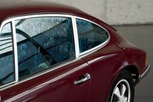 Afbeelding 11/50 van Porsche 911 2.2 T (1970)