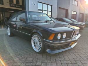 Image 3/28 of BMW 323i (1982)