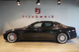 Image 3/23 of Maserati Quattroporte Sport GT S 4.7 (2012)