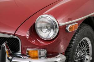 Bild 20/50 von MG MGB (1974)
