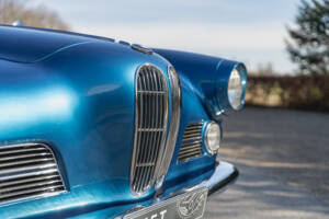 Image 27/45 of BMW 503 (1958)