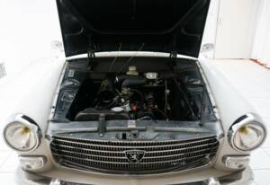 Bild 14/18 von Peugeot 404 (1963)