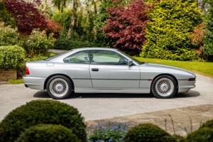 Image 28/35 of BMW 850Ci (1994)