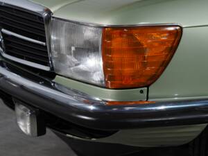 Image 5/66 of Mercedes-Benz 450 SLC (1977)
