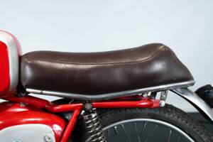 Image 22/31 of BM DUMMY (1963)