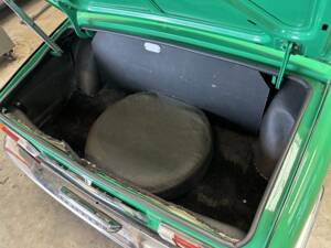 Image 14/30 of Triumph Spitfire 1500 (1977)