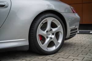 Afbeelding 63/73 van Porsche 911 Carrera 4S (2002)
