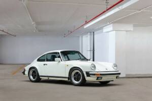 Afbeelding 5/26 van Porsche 911 Carrera 3.2 (1988)