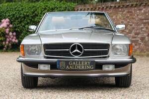 Image 38/50 de Mercedes-Benz 560 SL (1988)