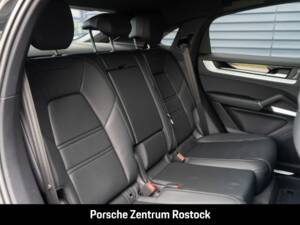 Imagen 26/34 de Porsche Cayenne Coupé E-Hybrid (2025)