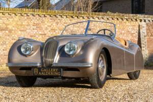 Image 35/50 of Jaguar XK 120 OTS (1952)