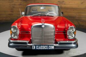 Bild 16/19 von Mercedes-Benz 230 S (1965)