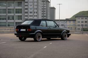 Bild 16/40 von Volkswagen Golf Mk I Convertible 1.8 (1991)