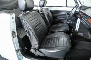 Bild 16/50 von Volkswagen Käfer 1303 LS (1976)