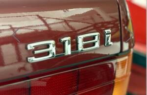 Bild 5/33 von BMW 318i (1993)