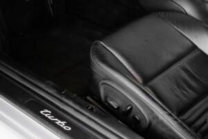 Image 21/49 of Porsche 911 Turbo (2002)