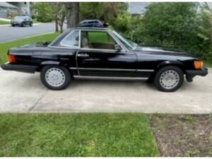 Afbeelding 8/36 van Mercedes-Benz 560 SL (1986)