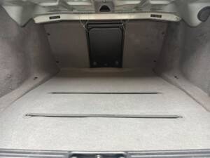 Bild 23/25 von BMW 540i (1998)