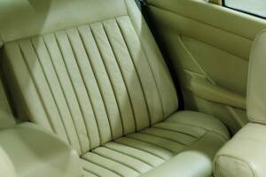 Bild 23/50 von Mercedes-Benz 500 SEL (1983)