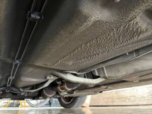 Bild 17/17 von Audi 90 - 2.3 (1989)