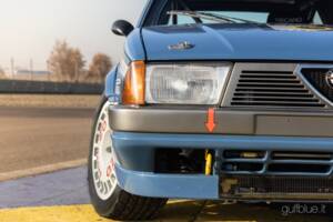 Image 12/44 of Alfa Romeo 75 3.0 V6 QV (1989)