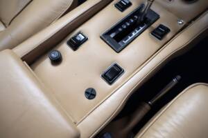 Bild 31/50 von Jensen Interceptor  MK III (1972)