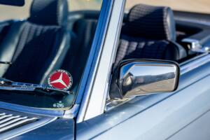 Image 27/47 of Mercedes-Benz 300 SL (1987)