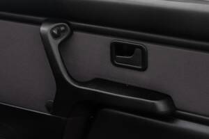 Image 39/50 of BMW 320i (1987)