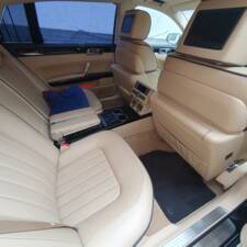 Image 6/18 of Volkswagen Phaeton W12 (2009)