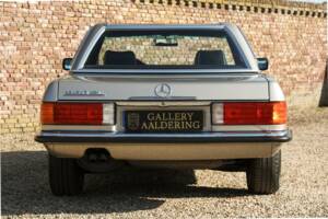 Bild 6/50 von Mercedes-Benz 560 SL (1987)