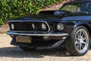 Image 12/50 of Ford Mustang 302 (1969)