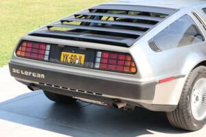 Immagine 22/50 di DeLorean DMC-12 (1981)